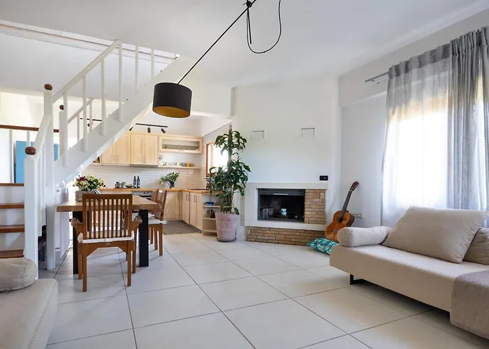 Eliva House